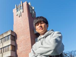 石黒克弥さん校内にて