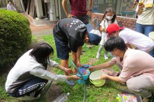 水風船準備中